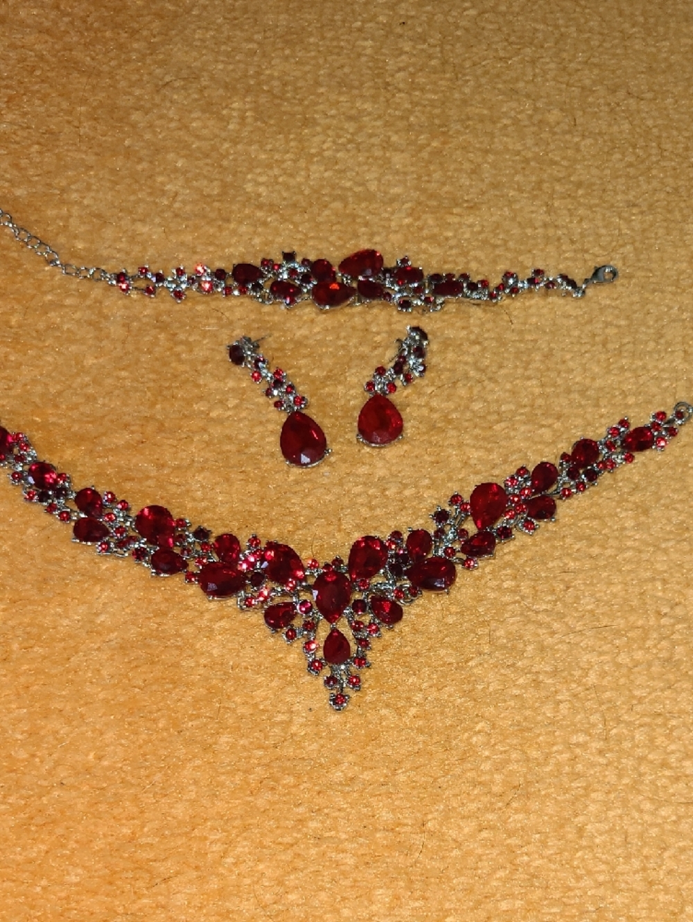 Red Teardrop Crystal Necklace & Earring Set - Picture 2 of 5